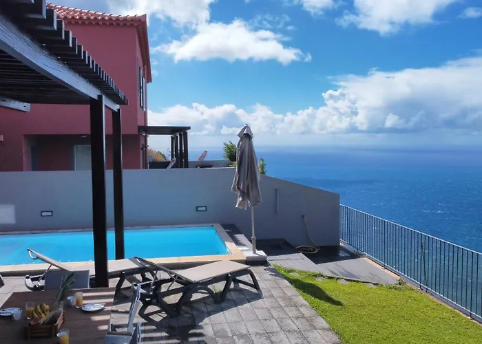Villa Blue Marlin By Lovelystay Calheta (Madeira)